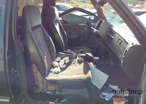 1992 Chevrolet Blazer S10 из США, поврежденный, VIN 1GNCT18Z1N0142627